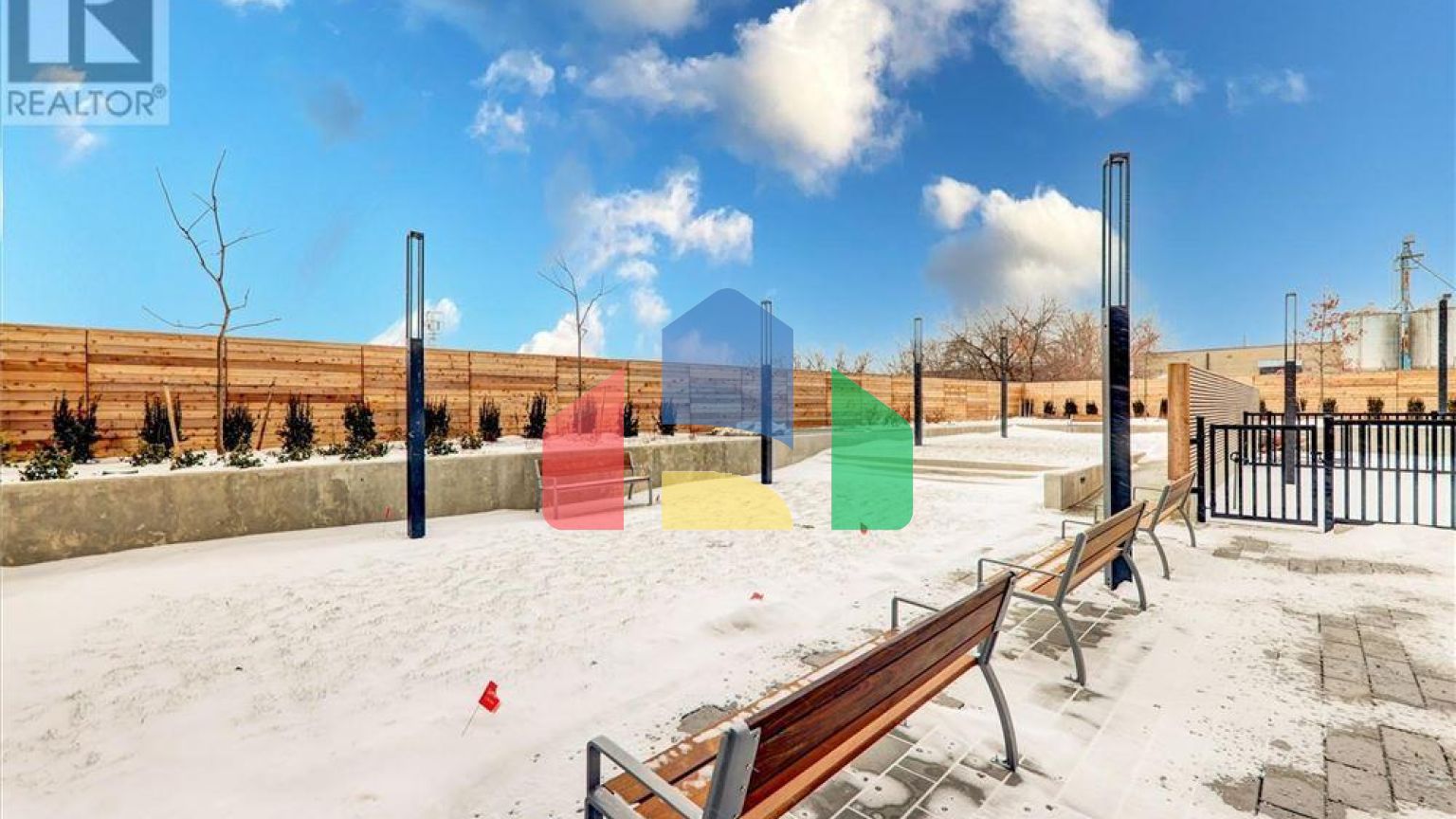 Residential - Single Family Home - Toronto, Canada - Canada