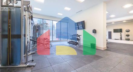 Residential - Single Family Home - Toronto, Canada - Canada