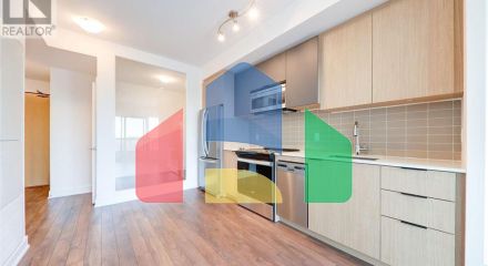 Residential - Single Family Home - Toronto, Canada - Canada