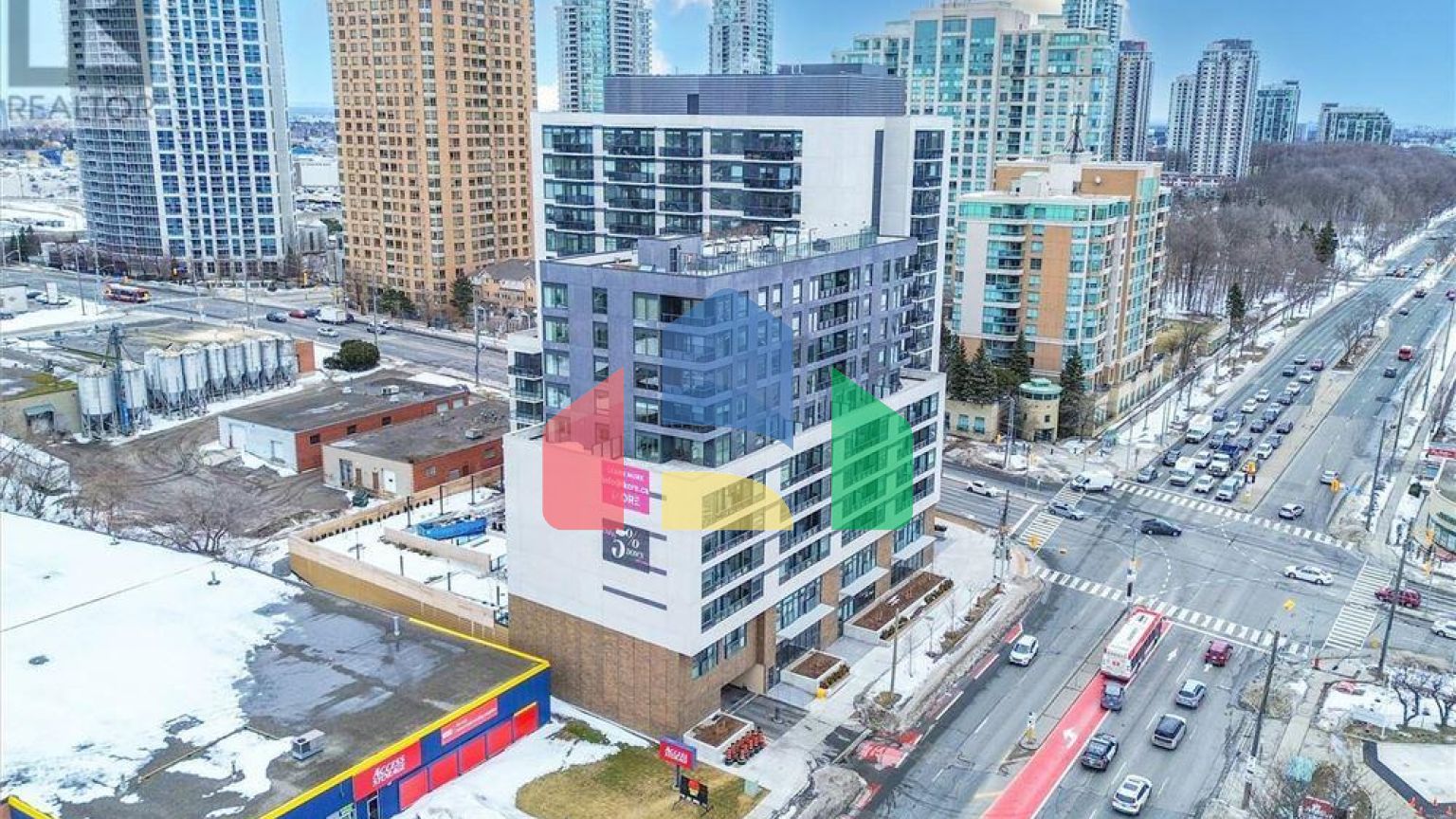 Residential - Single Family Home - Toronto, Canada - Canada