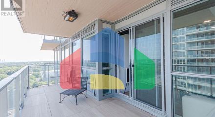 Residential - Single Family Home - Toronto, Canada - Canada