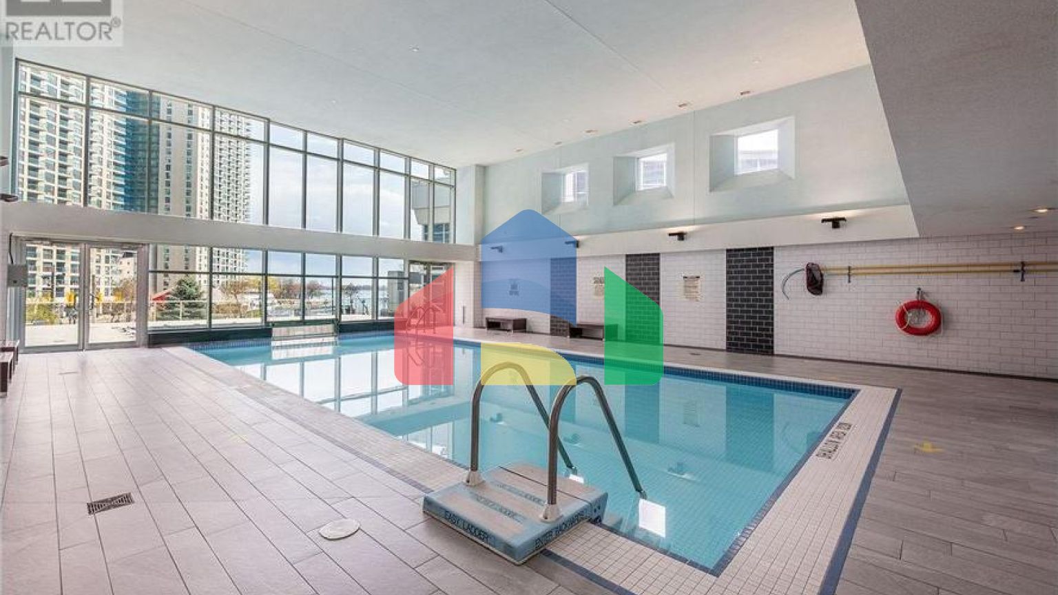 Residential - Condo/Apartment - Toronto, Canada - Canada