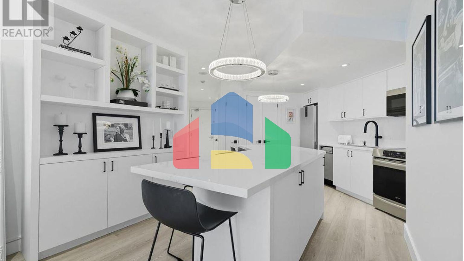 Residential - Condo/Apartment - Toronto, Canada - Canada