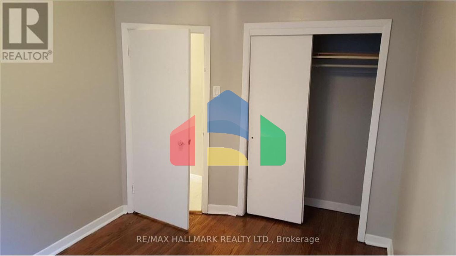 Residential - Single Family Home - Toronto, Canada - Canada