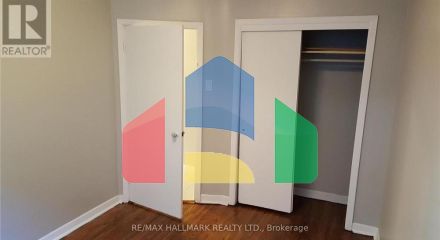 Residential - Single Family Home - Toronto, Canada - Canada