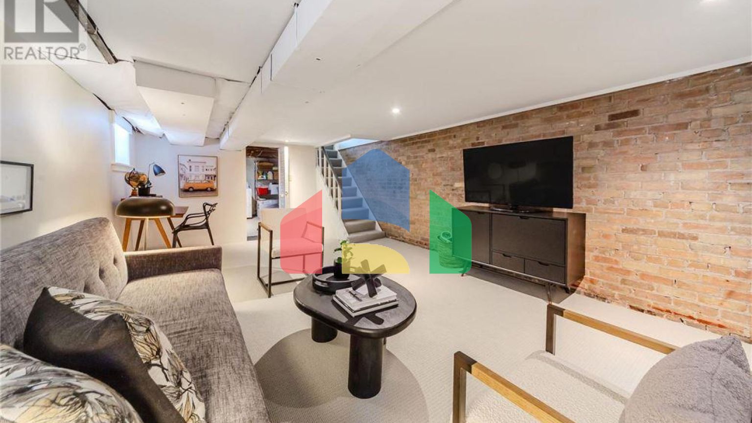 Residential - Single Family Home - Toronto, Canada - Canada