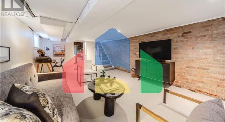 Residential - Single Family Home - Toronto, Canada - Canada