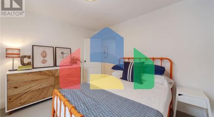 Residential - Single Family Home - Toronto, Canada - Canada