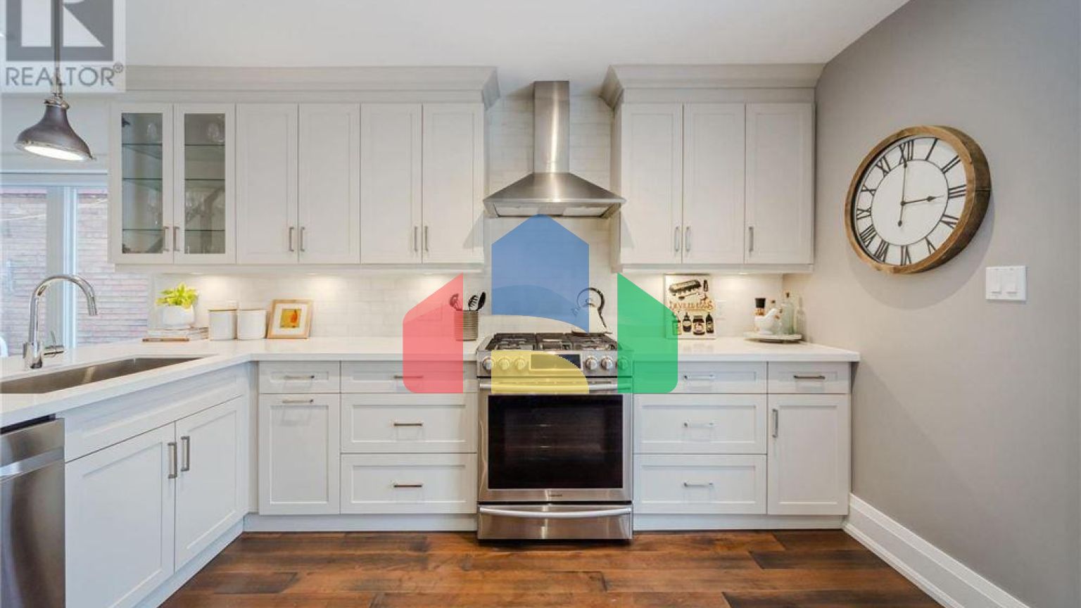 Residential - Single Family Home - Toronto, Canada - Canada