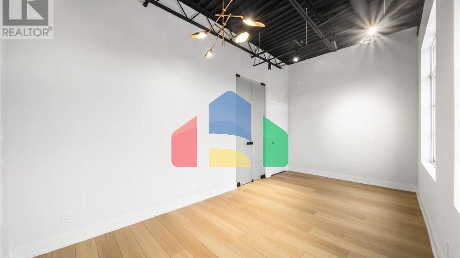 Residential - Condo/Apartment - Toronto, Canada - Canada