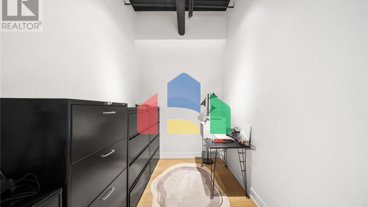 Residential - Condo/Apartment - Toronto, Canada - Canada