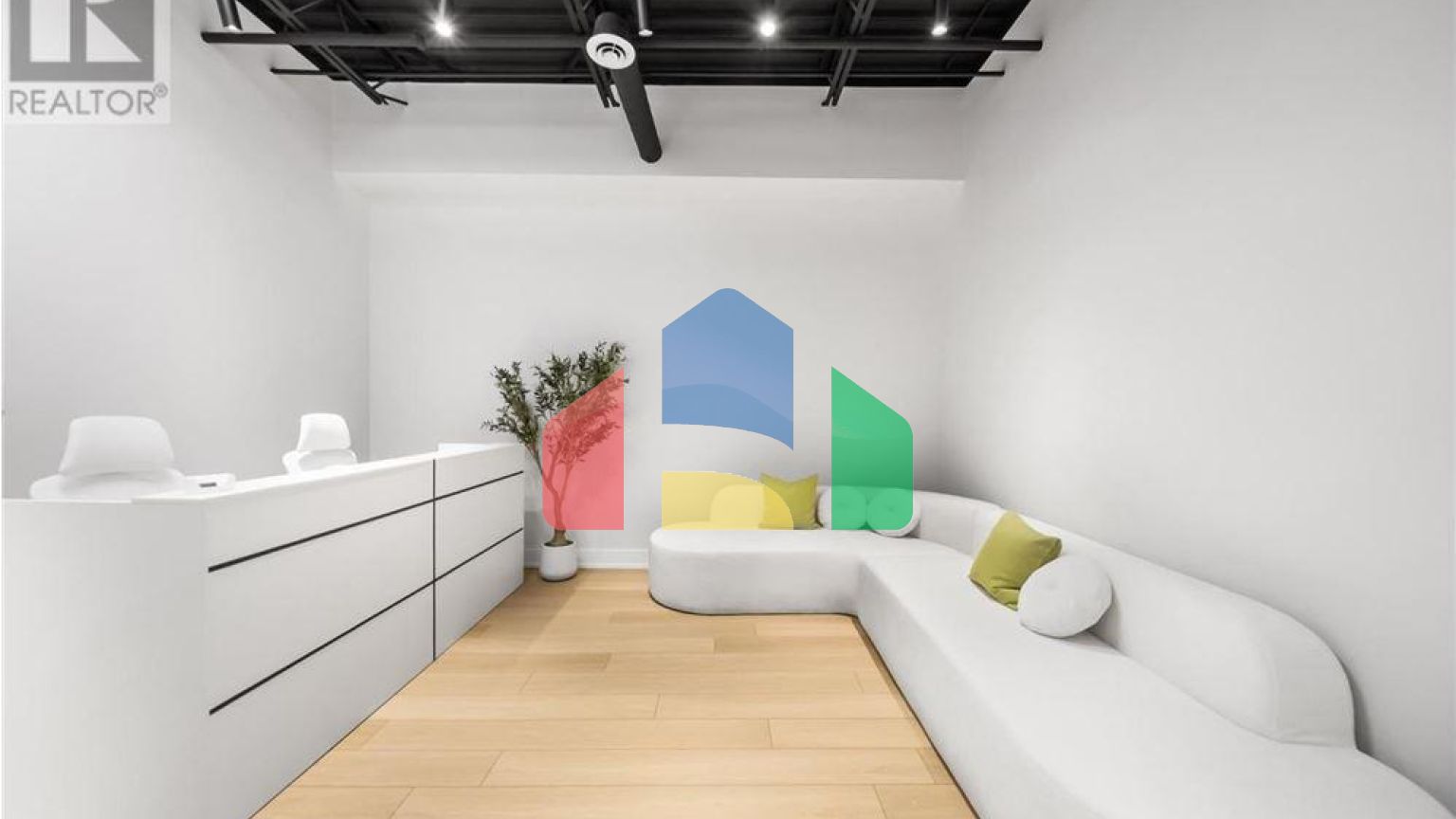 Residential - Condo/Apartment - Toronto, Canada - Canada