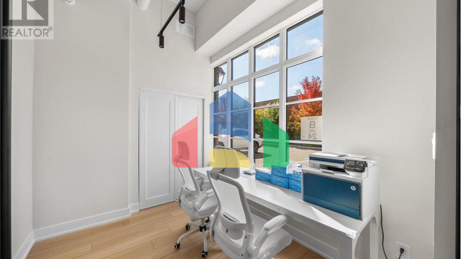 Residential - Condo/Apartment - Toronto, Canada - Canada