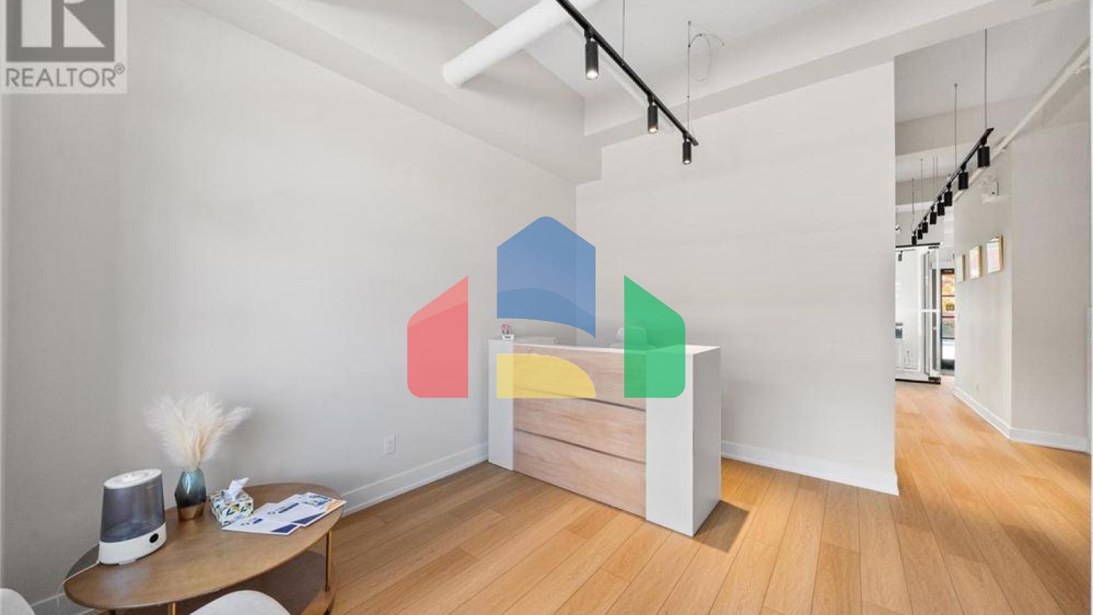 Residential - Condo/Apartment - Toronto, Canada - Canada