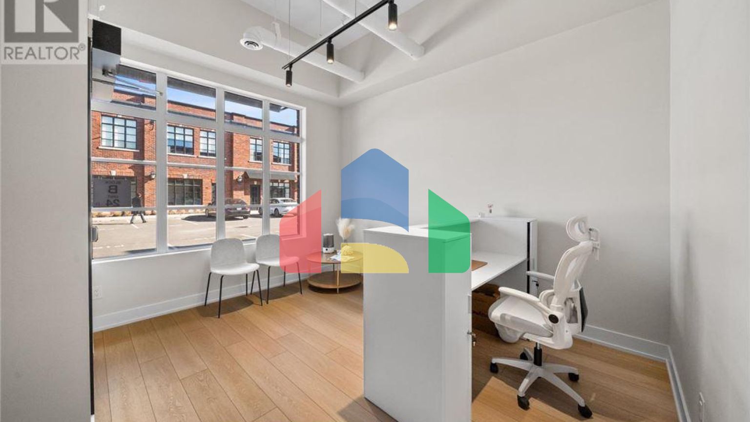 Residential - Condo/Apartment - Toronto, Canada - Canada