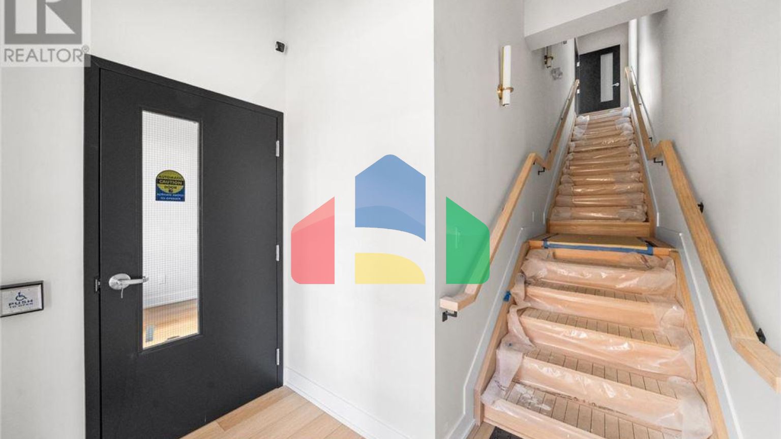 Residential - Condo/Apartment - Toronto, Canada - Canada