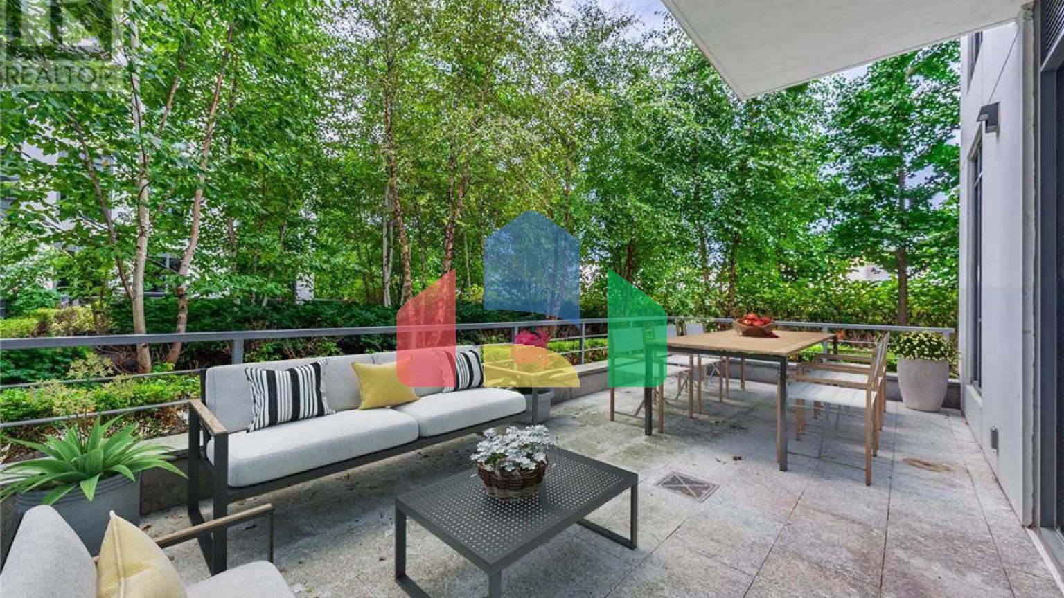 Residential - Single Family Home - Toronto, Canada - Canada