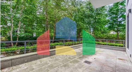 Residential - Single Family Home - Toronto, Canada - Canada