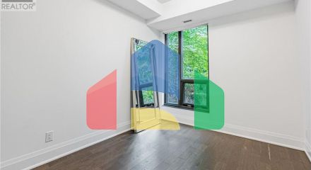 Residential - Single Family Home - Toronto, Canada - Canada