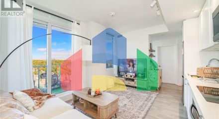 Residential - Single Family Home - Toronto, Canada - Canada