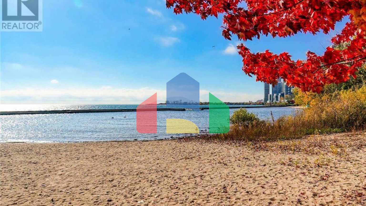 Residential - Single Family Home - Toronto, Canada - Canada