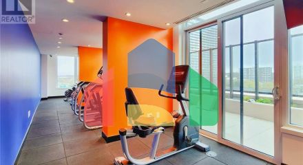 Residential - Single Family Home - Toronto, Canada - Canada