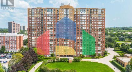 Residential - Single Family Home - Toronto, Canada - Canada