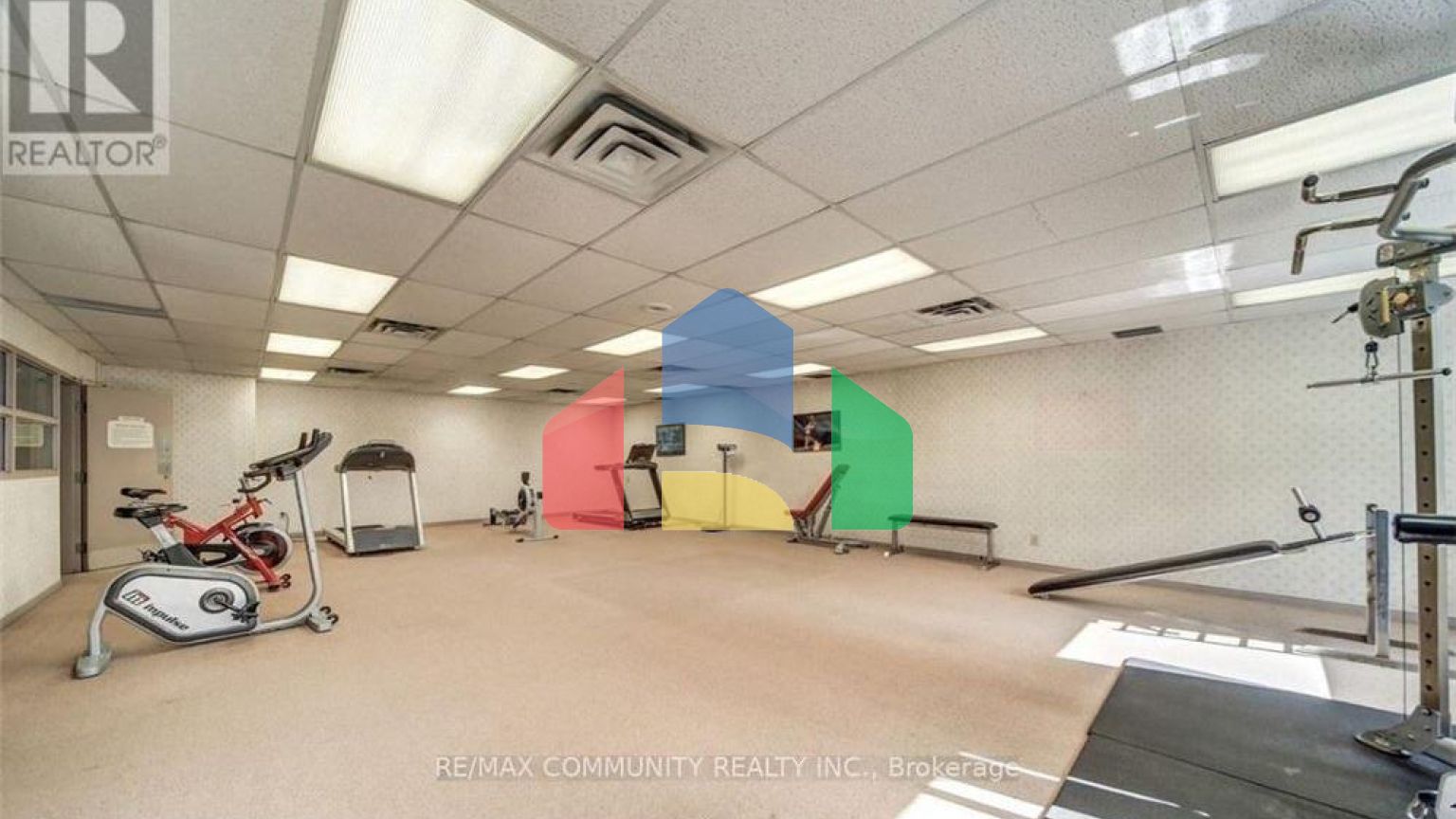 Residential - Single Family Home - Toronto, Canada - Canada