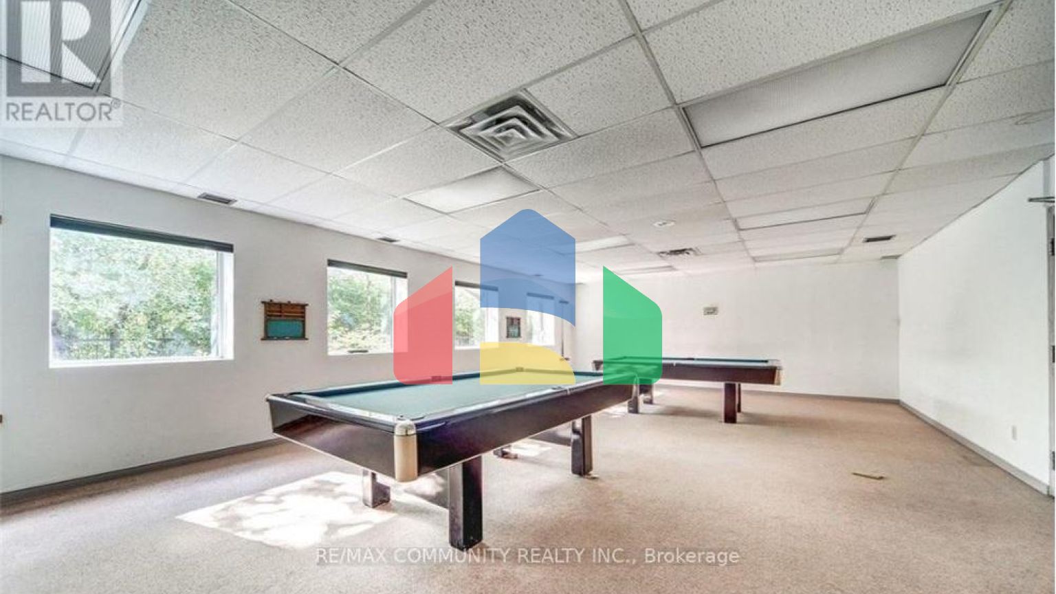 Residential - Single Family Home - Toronto, Canada - Canada