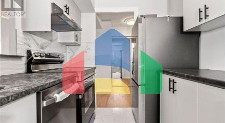 Residential - Single Family Home - Toronto, Canada - Canada