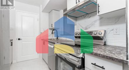 Residential - Single Family Home - Toronto, Canada - Canada