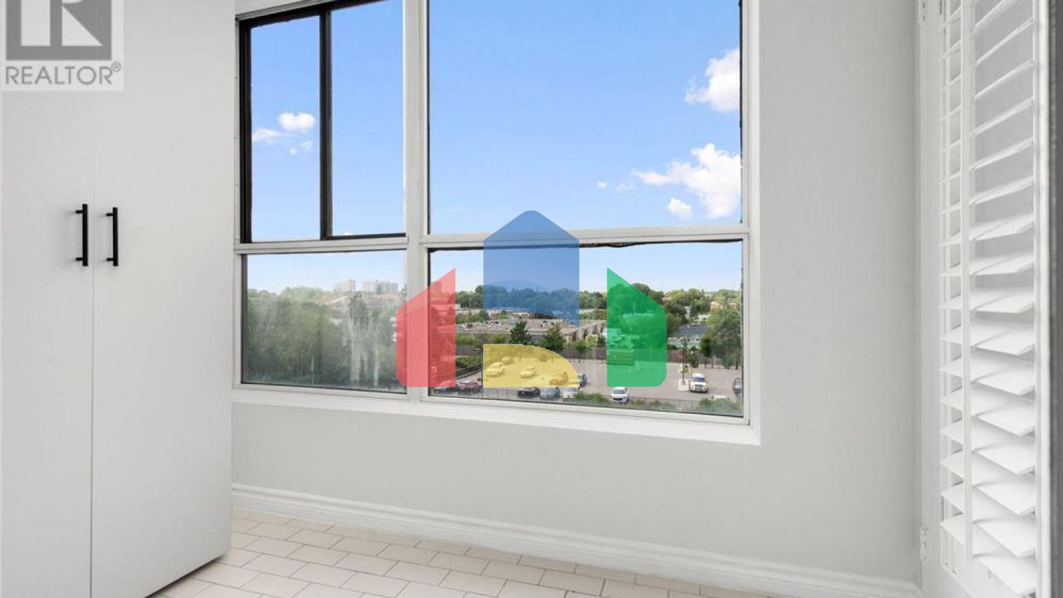 Residential - Single Family Home - Toronto, Canada - Canada