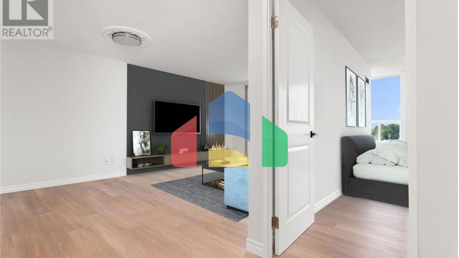 Residential - Single Family Home - Toronto, Canada - Canada