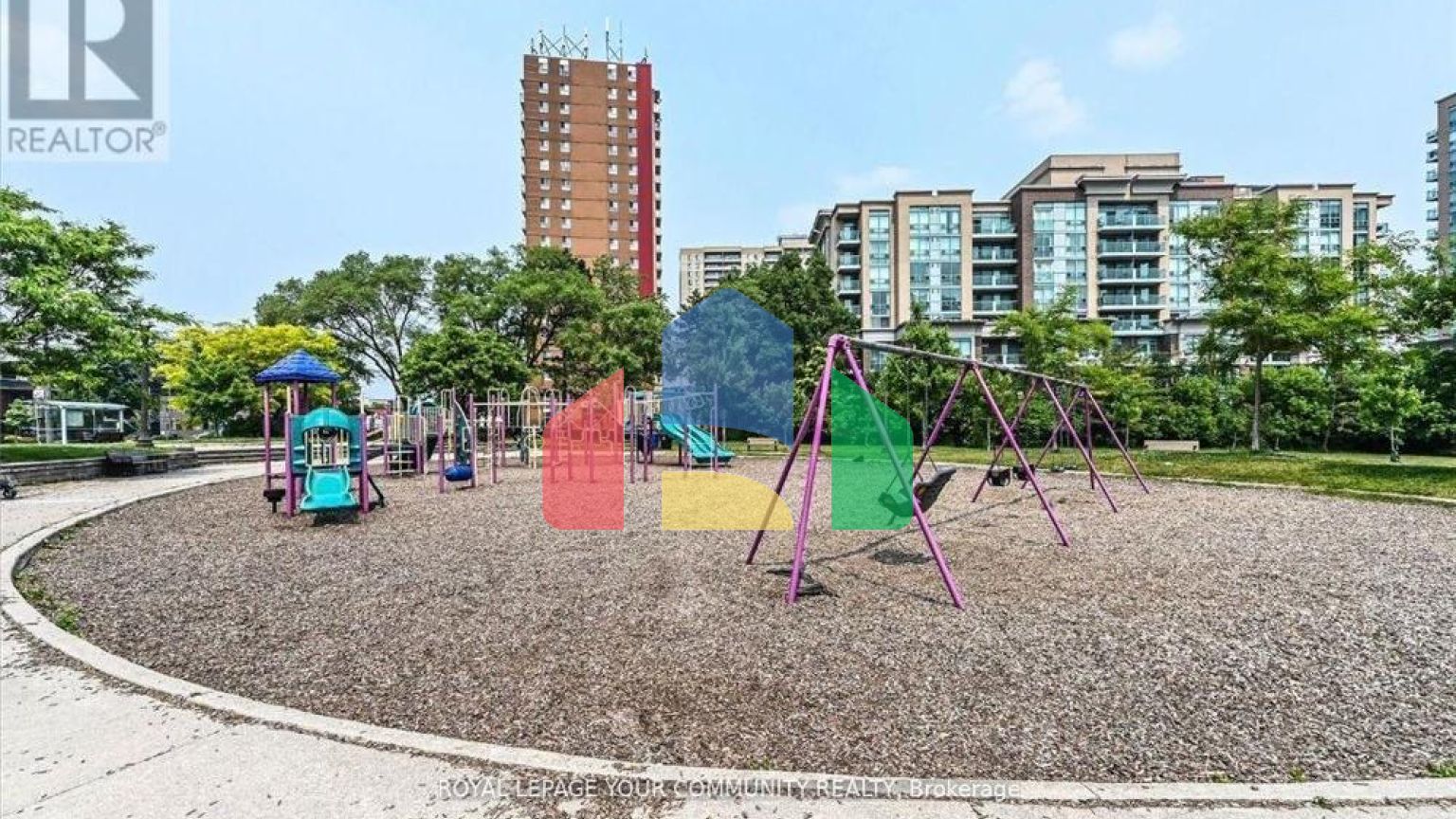 Residential - Single Family Home - Toronto, Canada - Canada