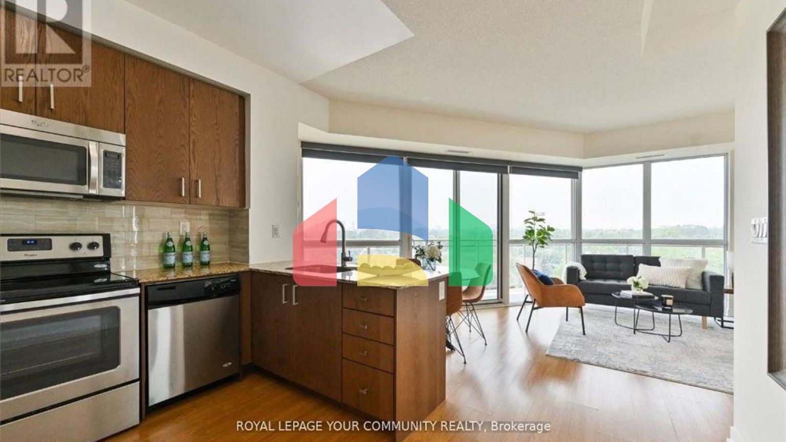 Residential - Single Family Home - Toronto, Canada - Canada