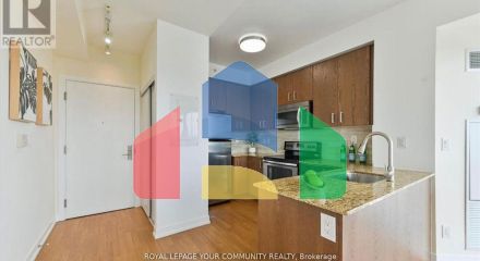 Residential - Single Family Home - Toronto, Canada - Canada