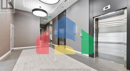 Residential - Single Family Home - Toronto, Canada - Canada