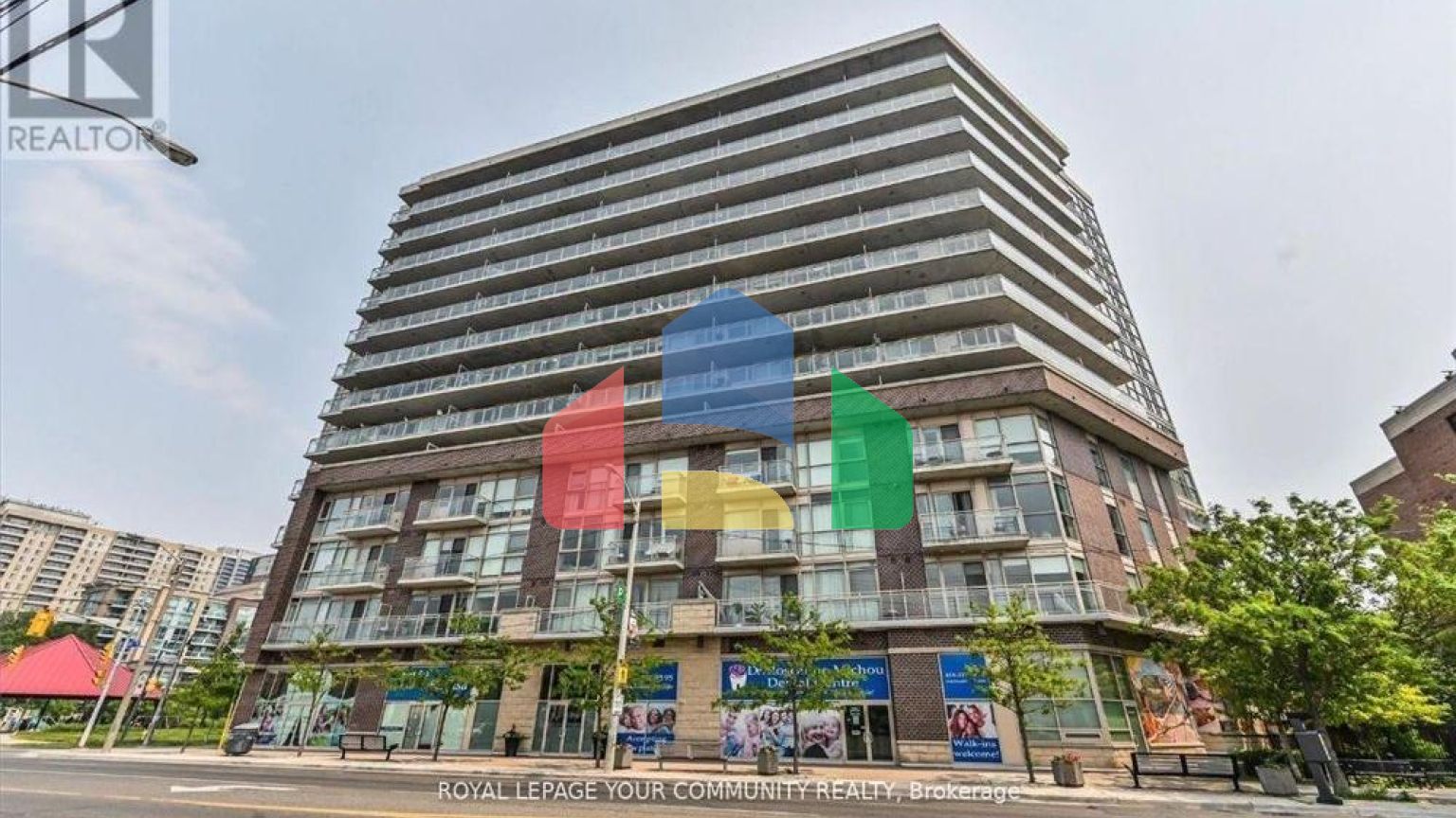 Residential - Single Family Home - Toronto, Canada - Canada