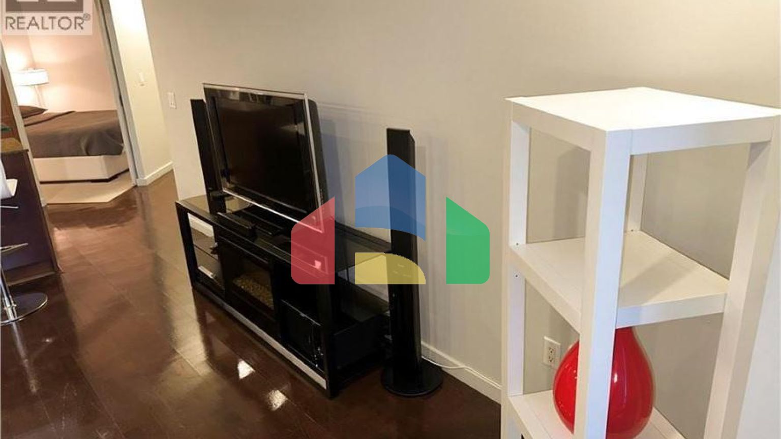 Residential - Condo/Apartment - Toronto, Canada - Canada