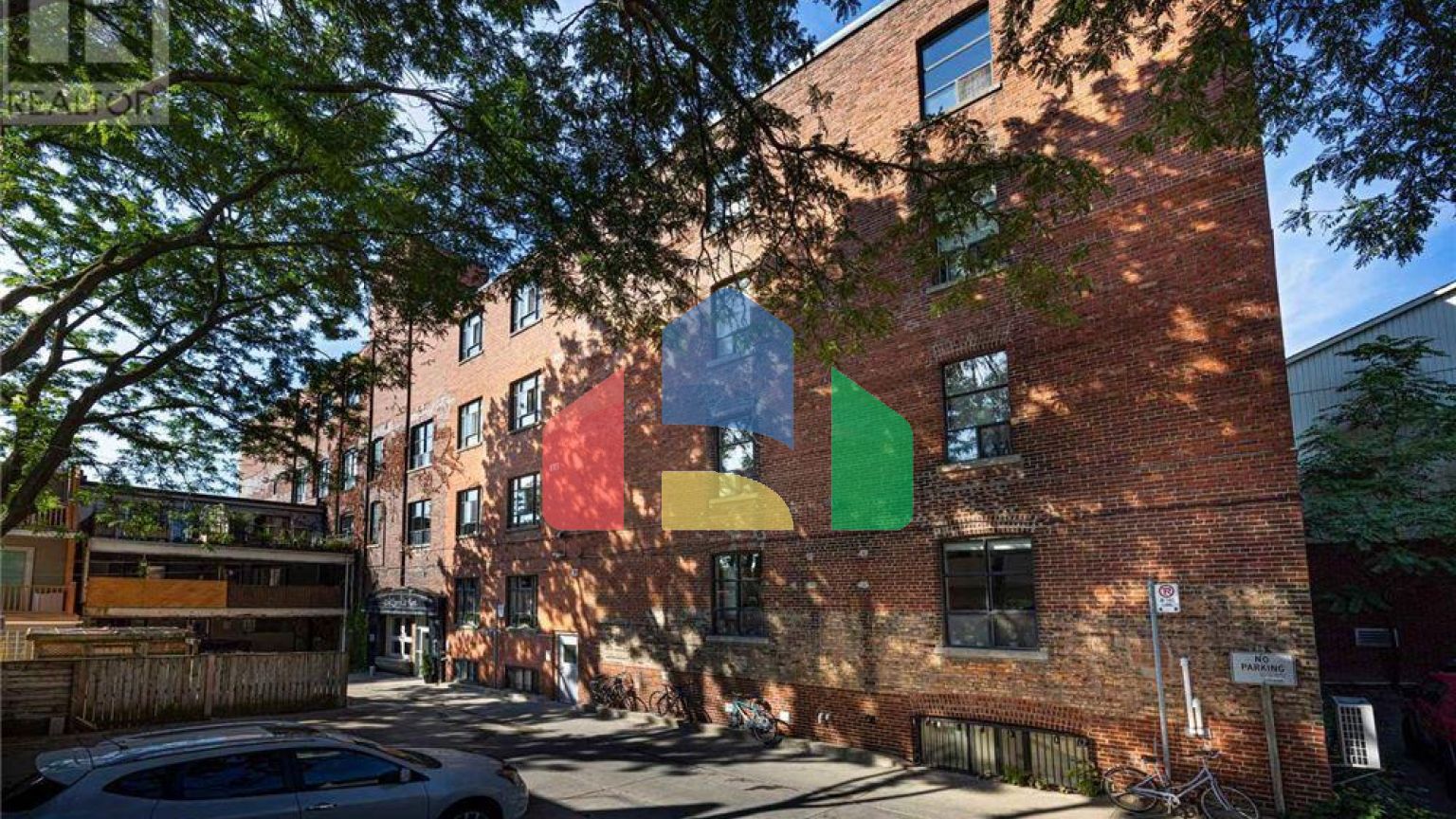 Residential - Single Family Home - Toronto, Canada - Canada