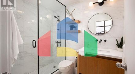 Residential - Single Family Home - Toronto, Canada - Canada