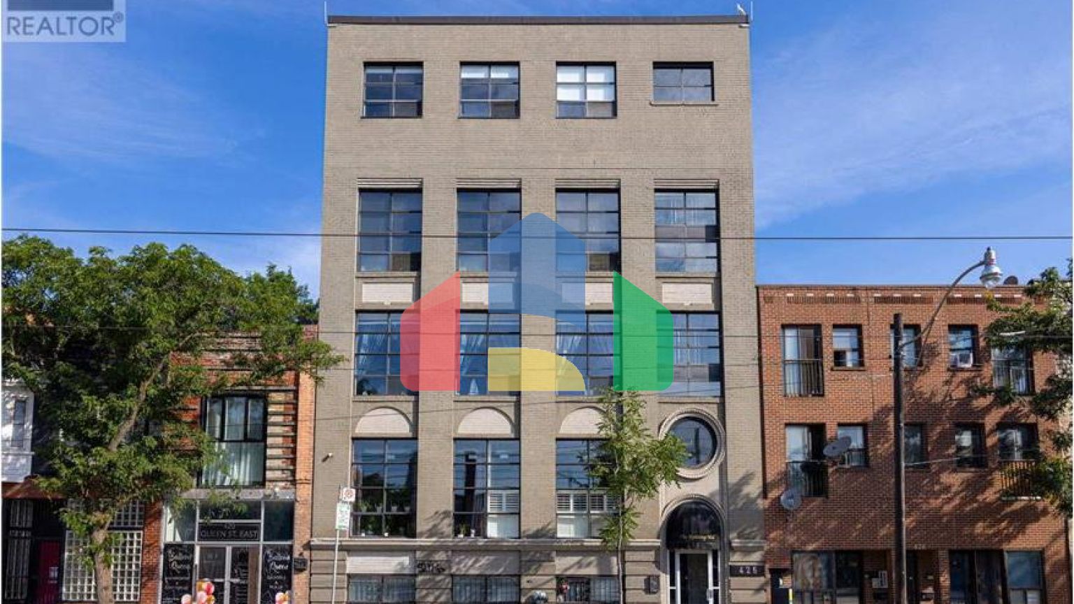 Residential - Single Family Home - Toronto, Canada - Canada