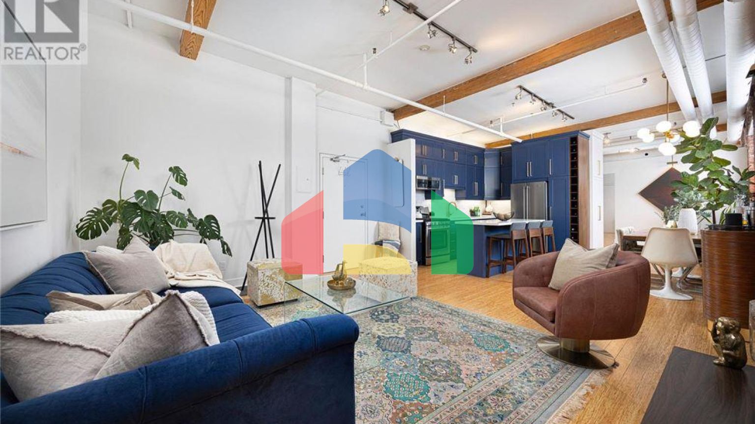 Residential - Single Family Home - Toronto, Canada - Canada