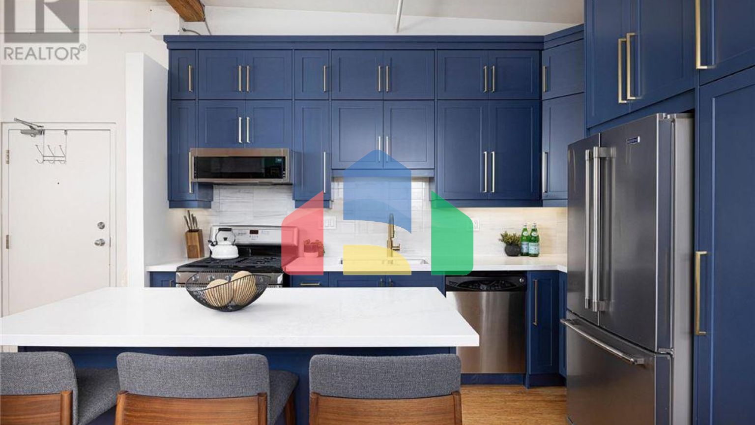 Residential - Single Family Home - Toronto, Canada - Canada