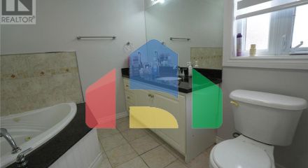 Residential - Single Family Home - Toronto, Canada - Canada