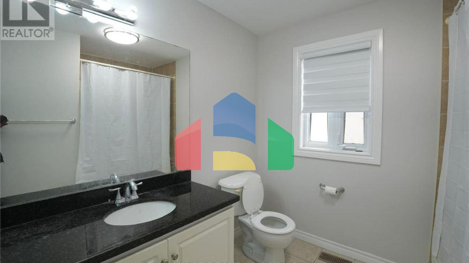 Residential - Single Family Home - Toronto, Canada - Canada