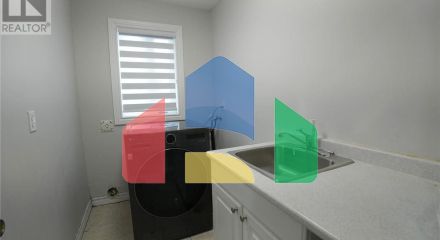 Residential - Single Family Home - Toronto, Canada - Canada