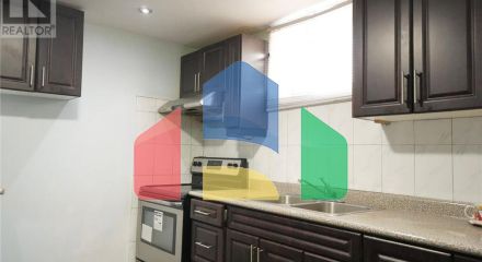 Residential - Single Family Home - Toronto, Canada - Canada