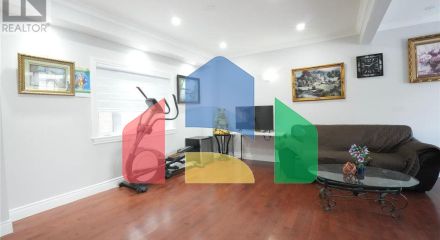 Residential - Single Family Home - Toronto, Canada - Canada