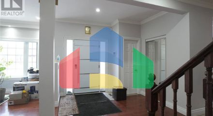 Residential - Single Family Home - Toronto, Canada - Canada